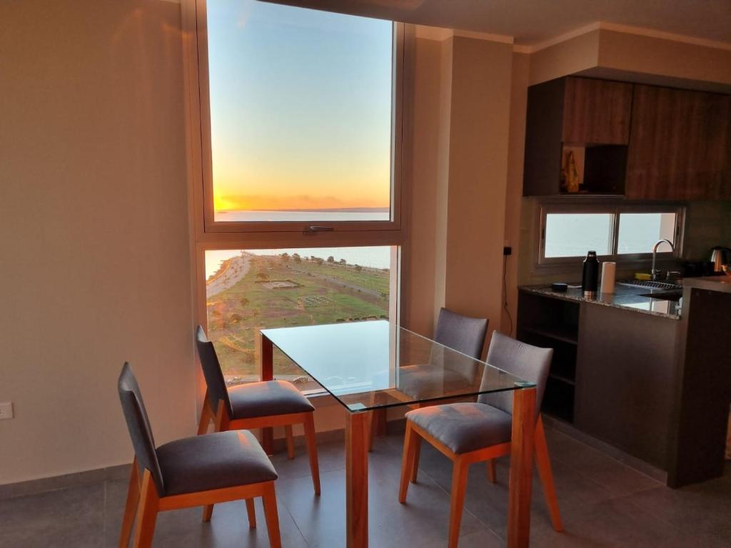Lobizon Semipiso alto y nuevo 2 baños 2 dormitorios 95m2 Excelente ubicacion - 5