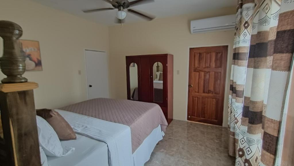 Cosy Getaway, Runaway Bay