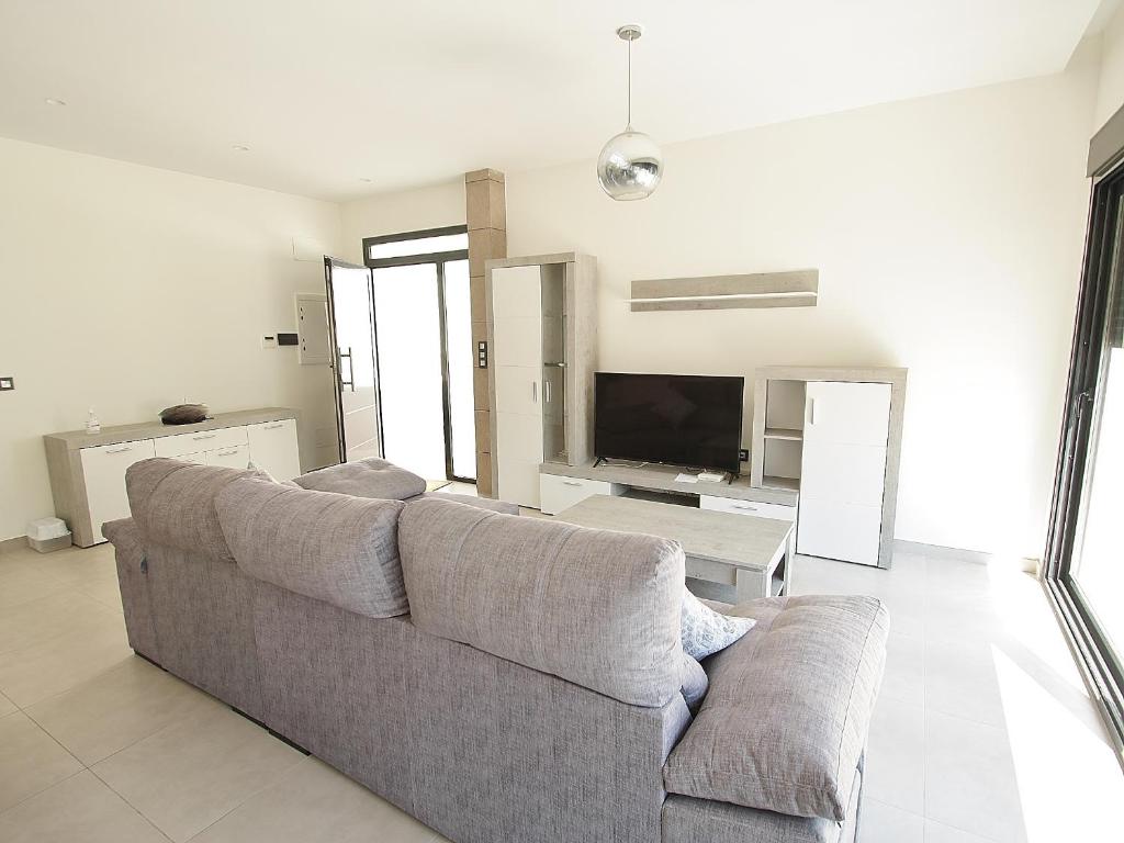 Designer Villa with pool - 5
