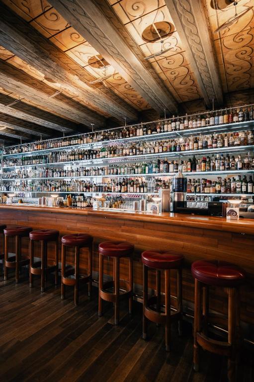 Bar/lounge