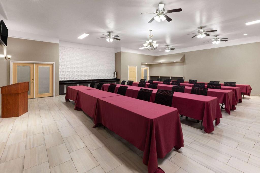Meeting room / ballrooms