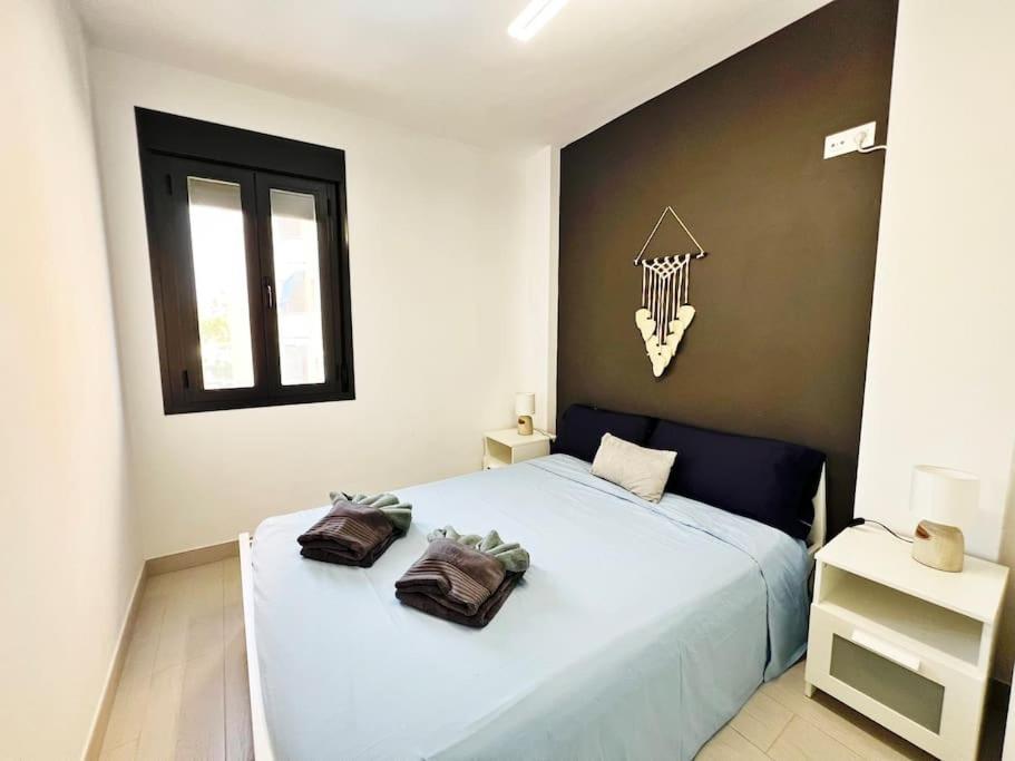 Luxury & New apartment with pool II - 4