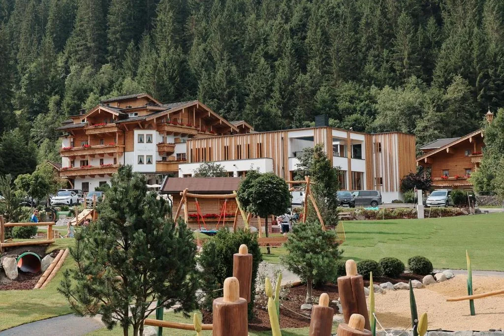 Habachklause Familien Bauernhof Resort，位于维尔德科格尔山麓布兰贝格的酒店