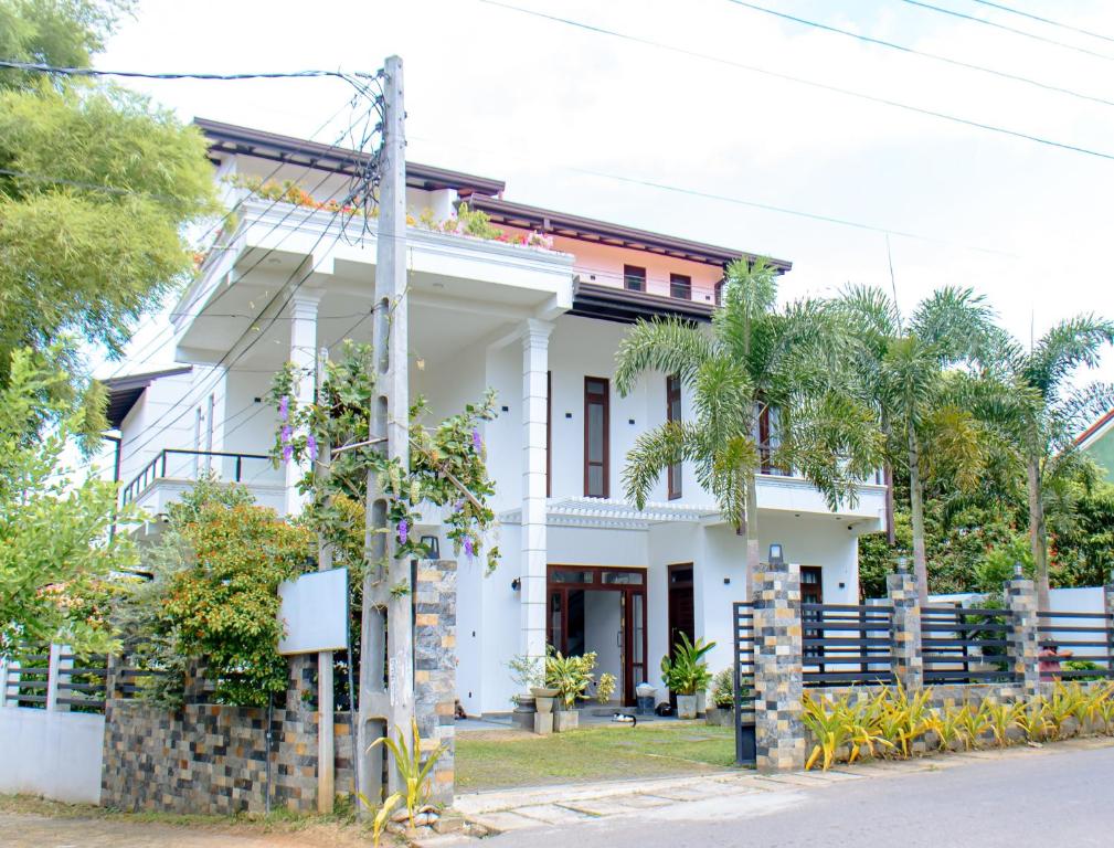 Urban Charm, Tangalle