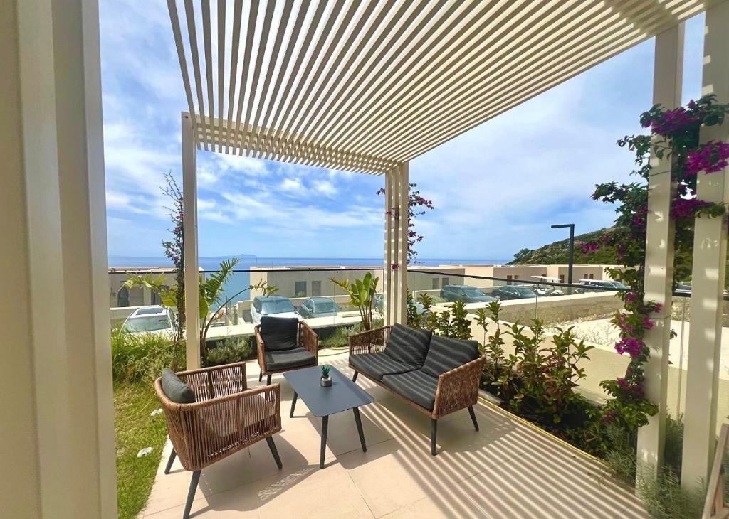 3M Villa, Green Coast Resort, Optional-Personal Buggy available, Palasë