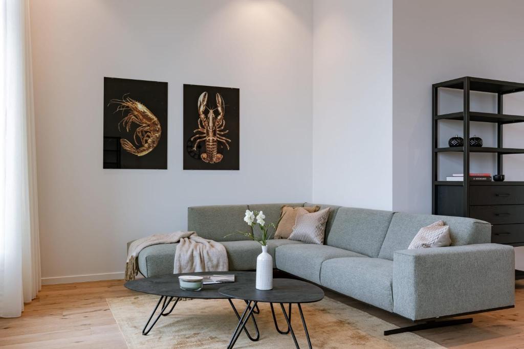 Huswell - Seafront apartment with stunning views, Ostende