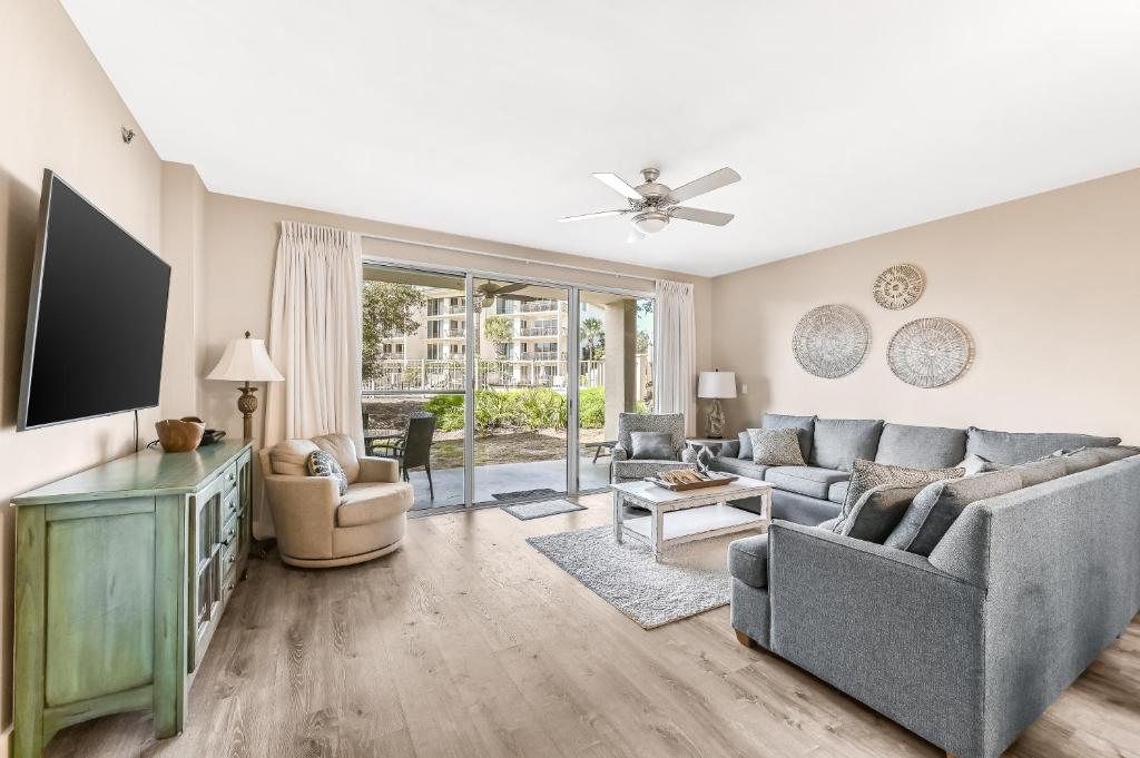 High Pointe 1115, Seacrest