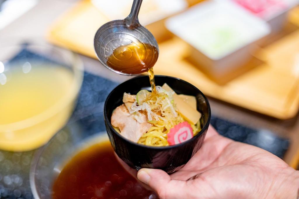 อาหารและเครื่องดื่ม