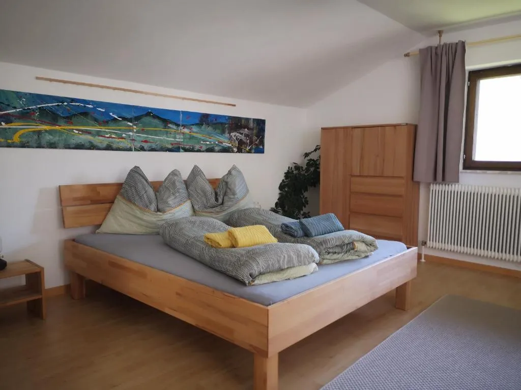 Gaisberg Blick Ferienwohnung, hotel in Guggenthal