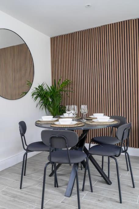 Durham - Long Stays, Contractors, Central, Durham