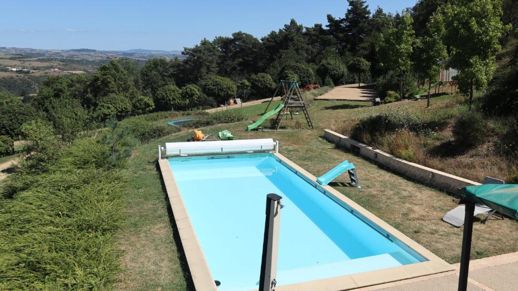 Gîte la Madeleine dans les gorges de la Loire, Dancé