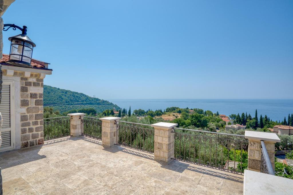 Villa Olive Grove - 4