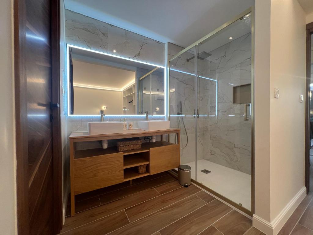 VILLA 31 - modern suite - 2