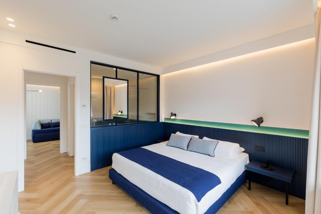 Grand Hotel Cesare Augusto — Hotel rooms in Sorrento, Campania