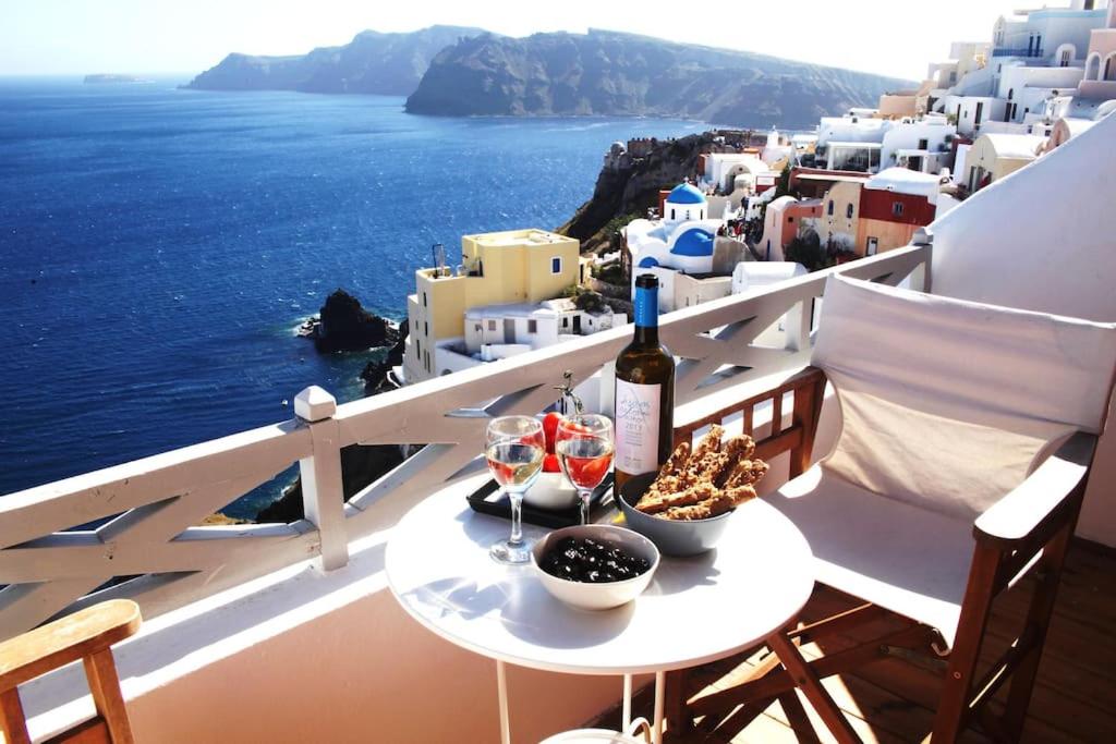 Pano Meria Venetian Style Studio II, Oia