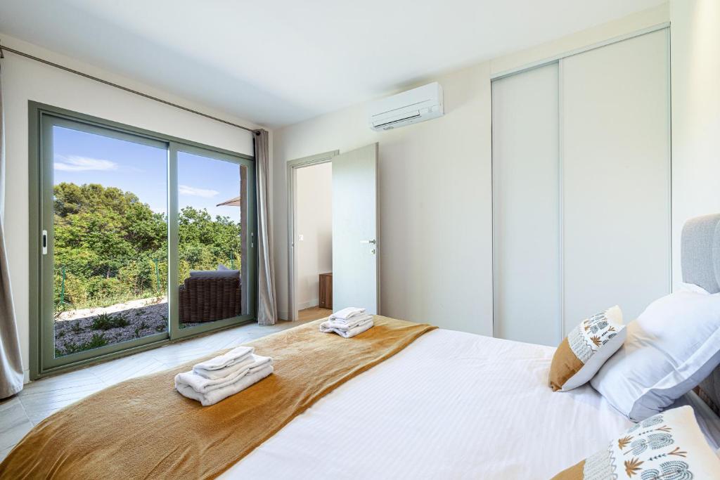 HOME&TREES - Villa Sole Jacuzzi Calme - 3