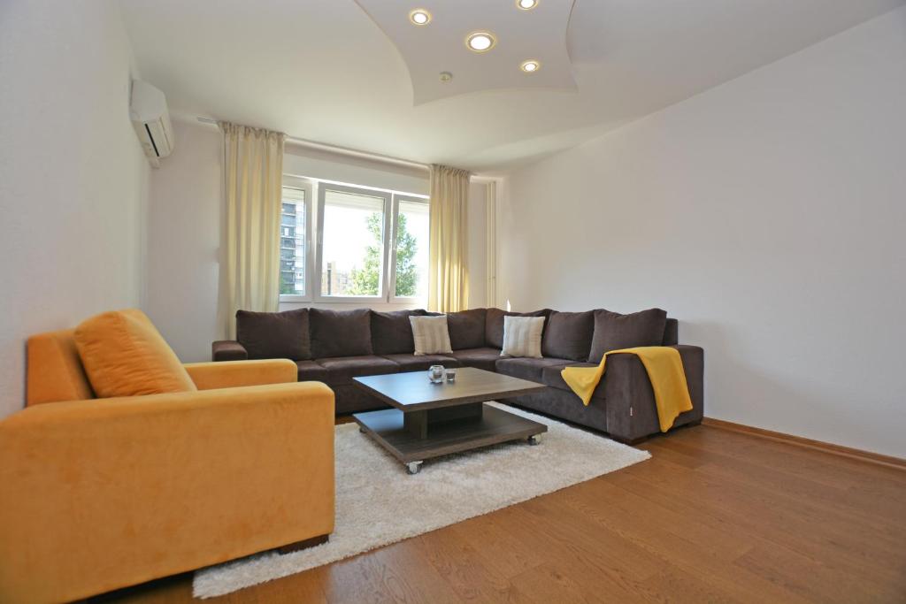 Apartman 2A, Sarajevo