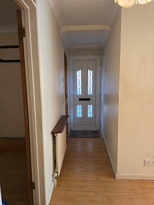 Accessible Flat Greater London, Upminster