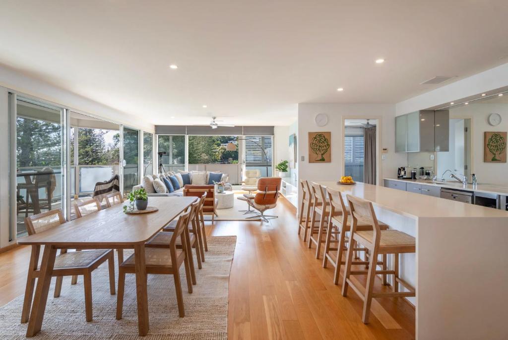 Penthouse on the Ritz - Oceanstays, Yamba