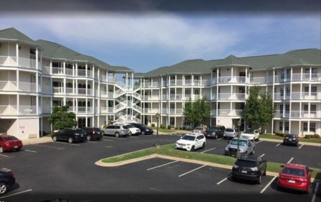 Diamond - The Suites at Fall Creek - 2BD, Branson