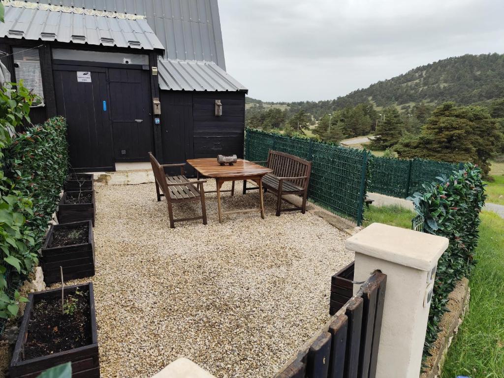 Appartement Greoliere les neiges avec exterieur - 1
