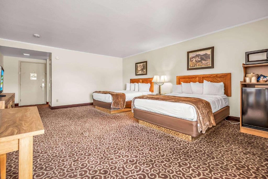 Red Arrow Inn & Suites, a Travelodge by Wyndham, Montrose