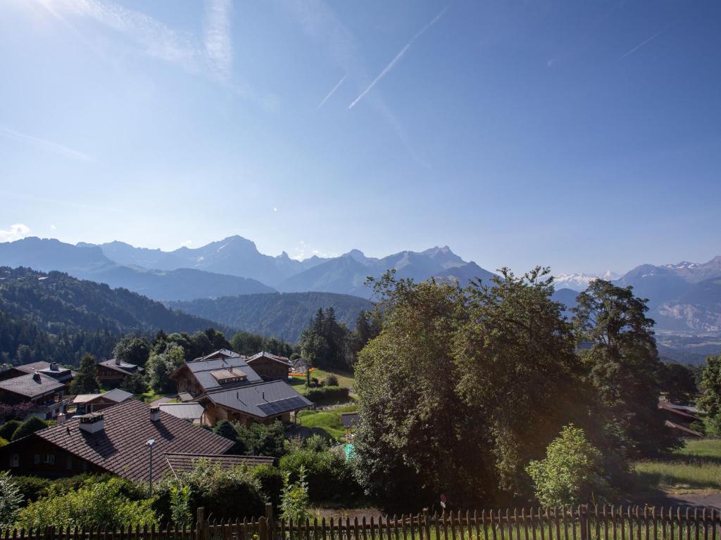 Chalet Chalet Domino by Interhome - 2