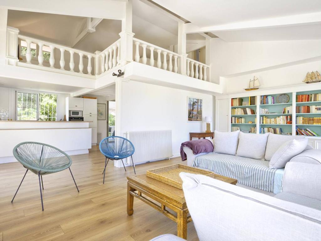 Maison avec Jardin et Terrasses, à 10 Min de la Plage, 6 Ch, 12 Pers, WIFI, Proche Commerces - FR-1-433-122 - 3
