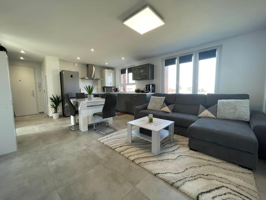 Appartement T3 en centre-ville de Thonon-Les-Bains - 1
