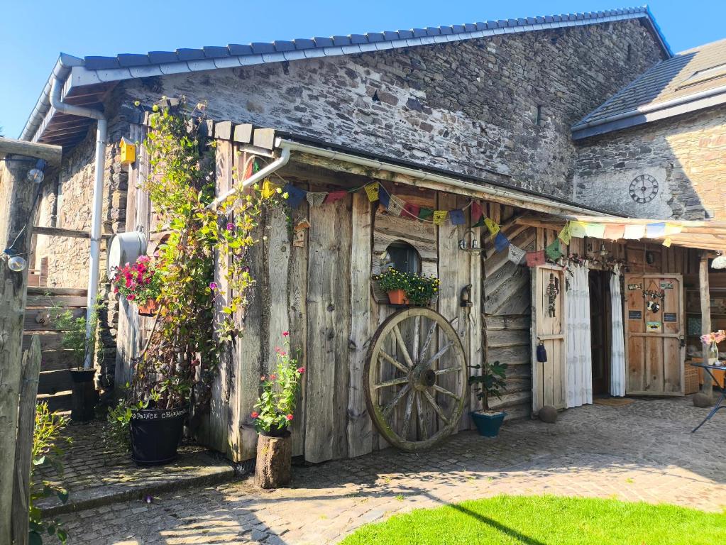 Gîtanneke, Burg-Reuland