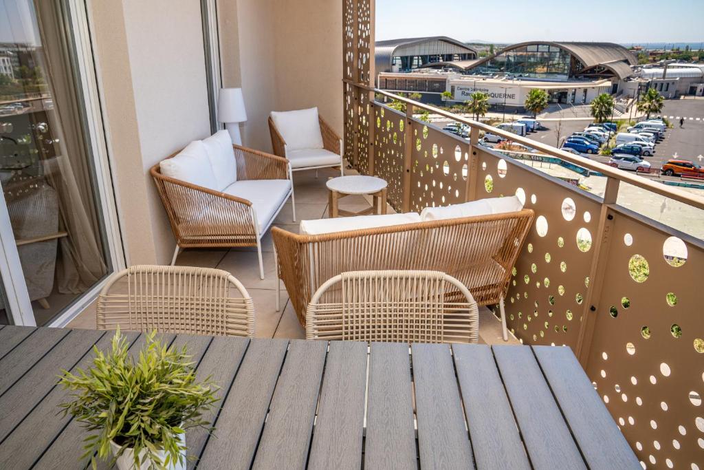 Sete, Thau Indigo B402 - 2