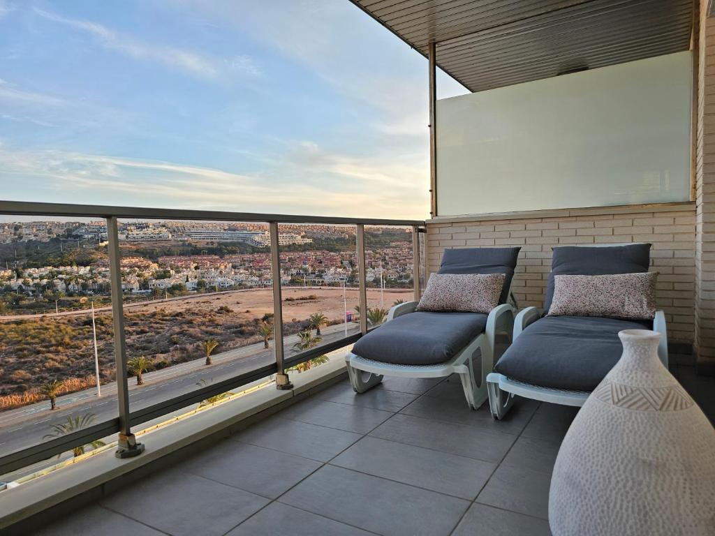 Best sea views in front of the beach - 3