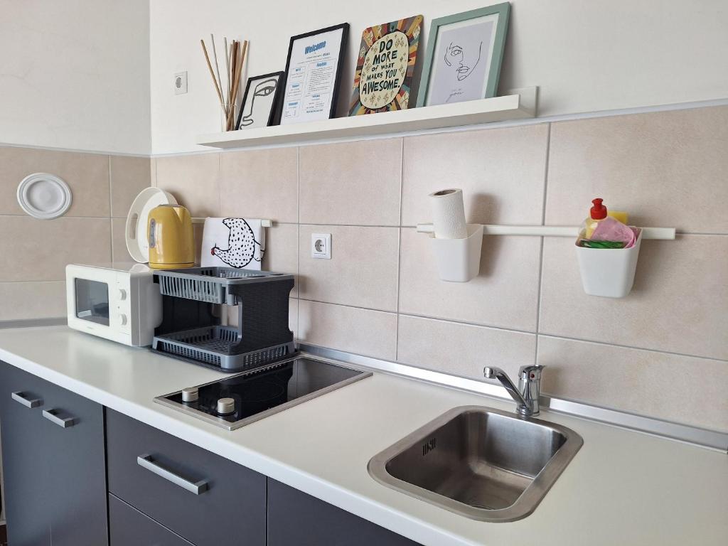 Urban Studio Apartment - 3
