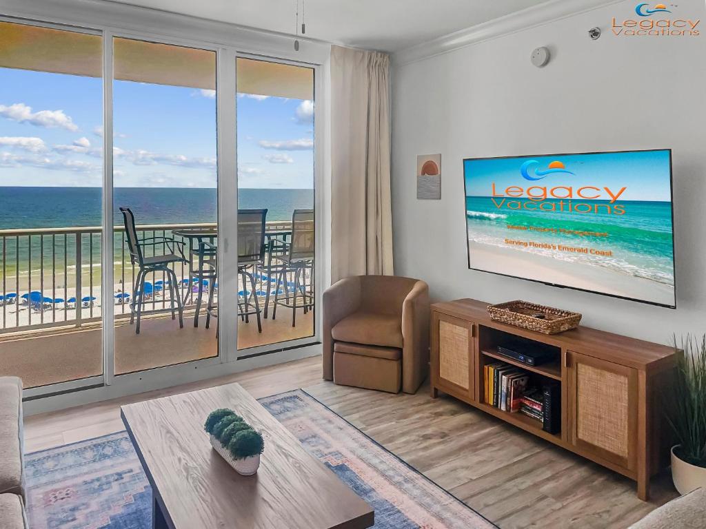 Azure #613, Fort Walton Beach