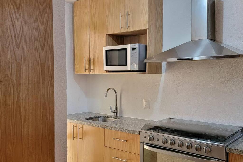Great 2 bedroom house - 5