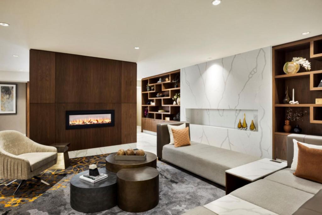 Crowne Plaza Toronto Airport By IHG