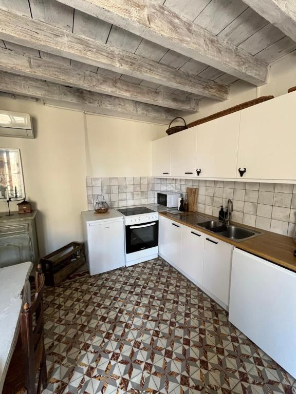 Rêv'Arles Maison de charmes aux Arènes - 2