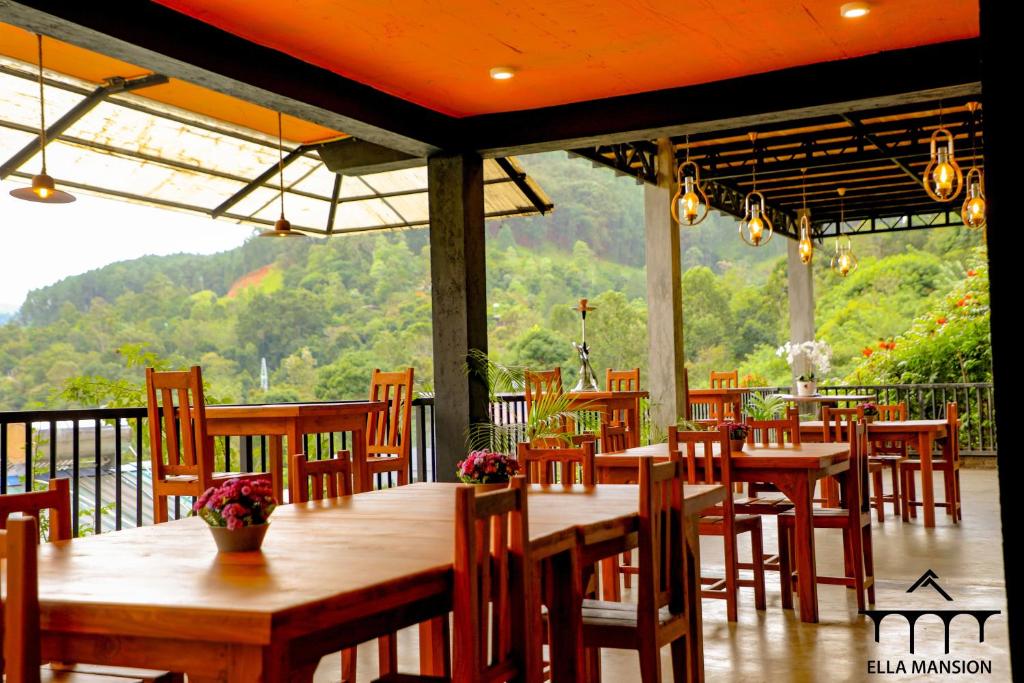 Restaurant, ELLA MANSION  in Ella