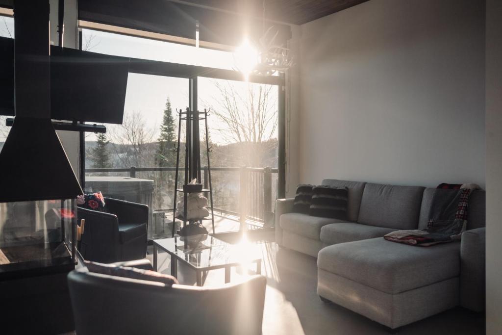 Loft Exécutif CherLieu de luxe avec vue sur golf et montagnes, Mont-Blanc