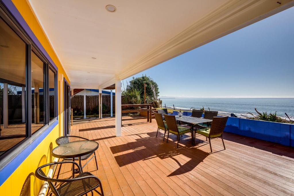 Coastal Embrace - Te Awanga Seaview Escape, Te Awanga