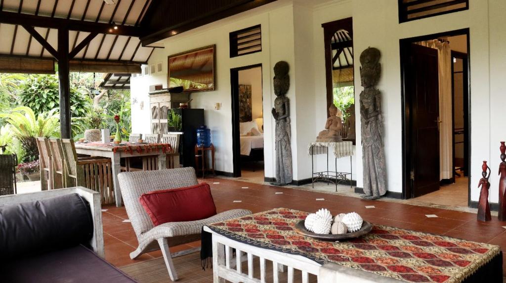 Classic 2 BRV 20 mins from Ubud, Ubud