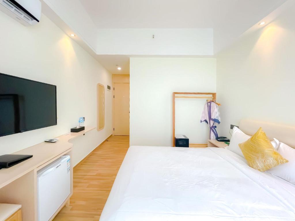 Hotel Room 1