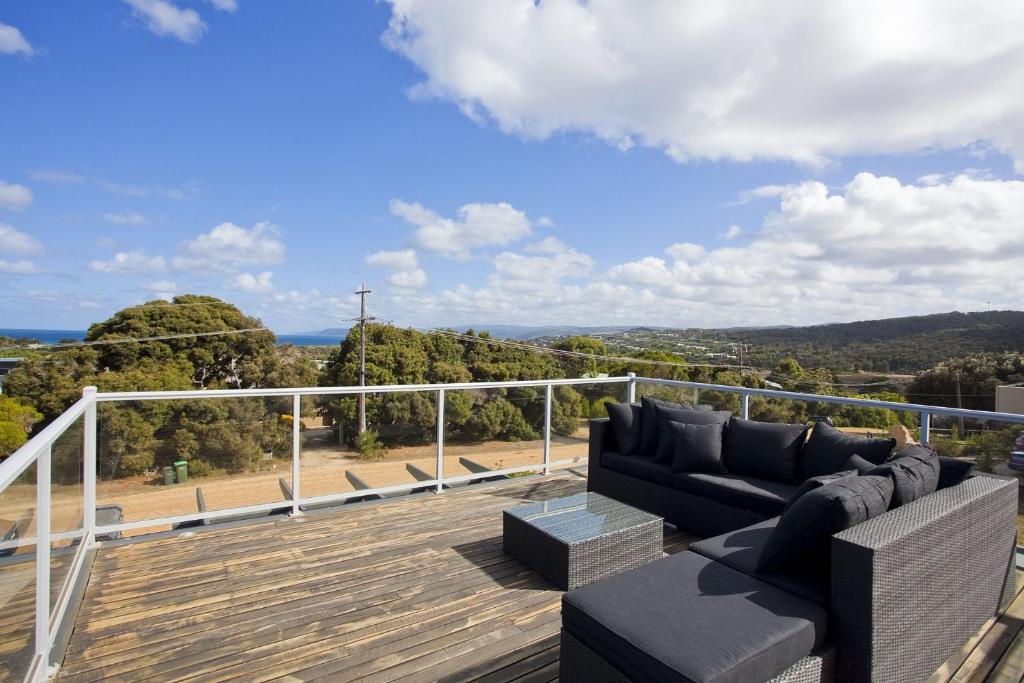Sirocco - Recently renovated, Roof Top Deck And Pet Friendly in Aireys Inlet, Aireys Inlet