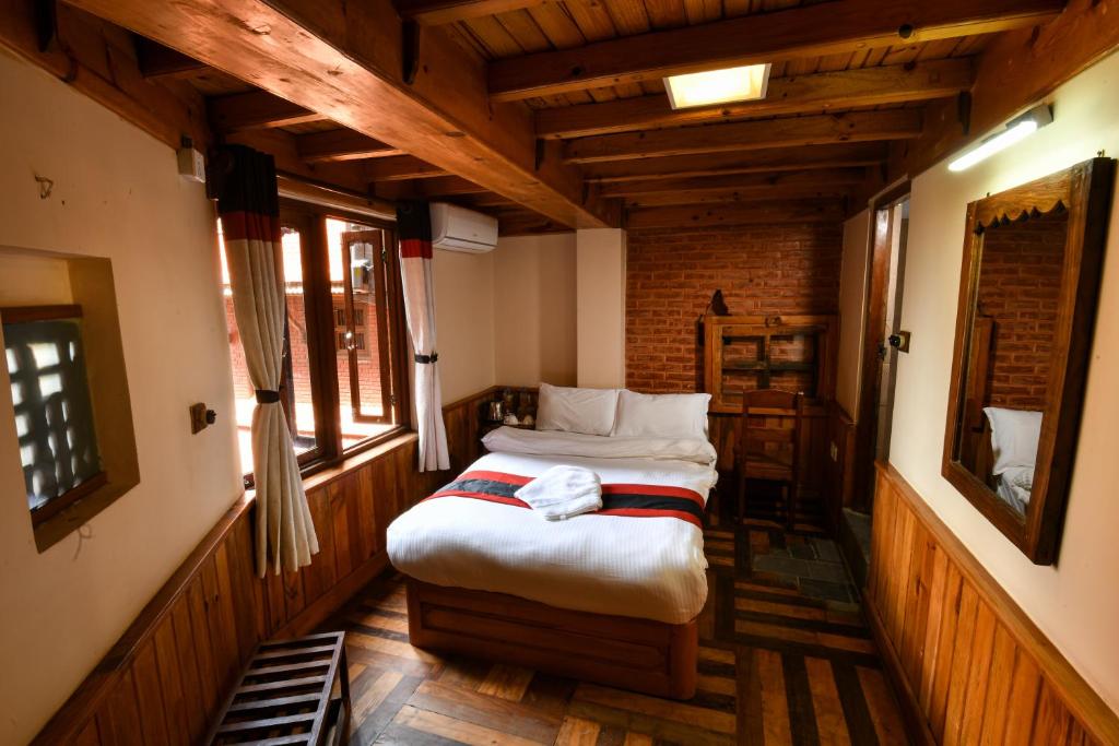 Indrayani Boutique Hotel & cafe
