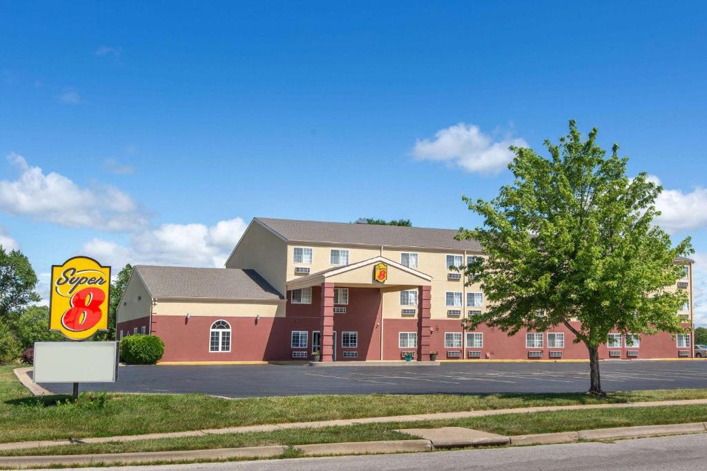 Super 8 by Wyndham Ottawa, Ottawa