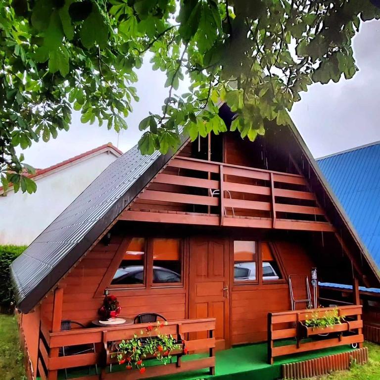 Domki w Rowach, Rowy