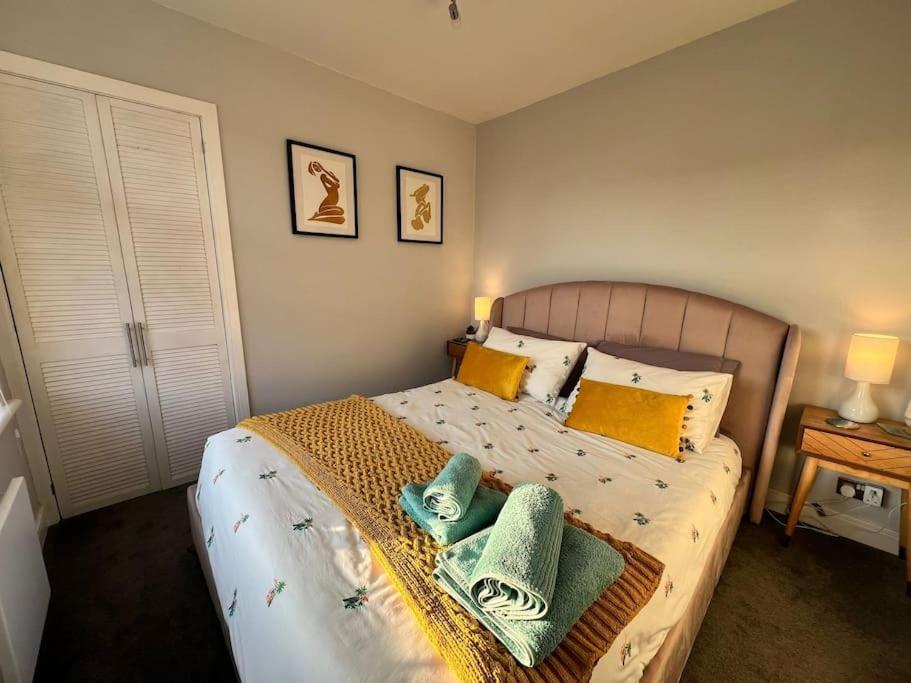 Bright, first floor, one bedroom flat in Wimborne, Wimborne Minster