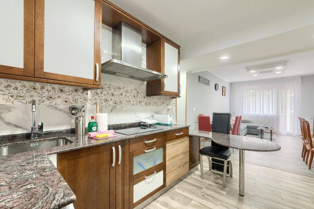 Vivienda turistica céntrica y con estilo en el encantador Barrio La Cruz - 3