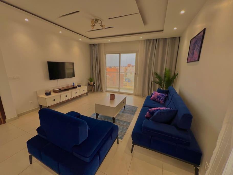 Santhiaba F3 - 3B, Dakar