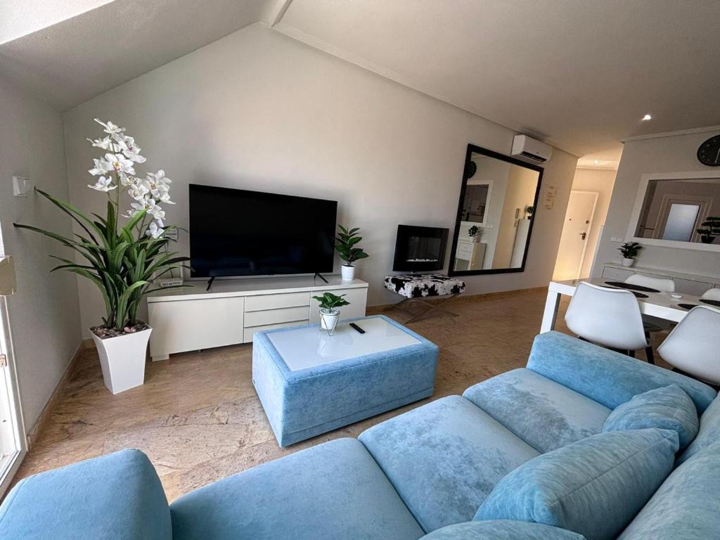 Modern penthouse with sea view Cabo Roig - 2